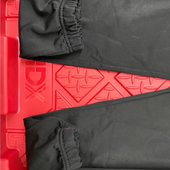 Nike Black Full-Zip Jacket and Pants - Picture 5 of 5
